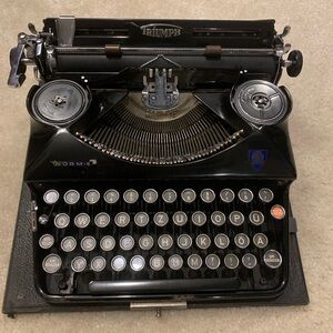 1930s Triumph Norm-6 Typewriter~ Germany